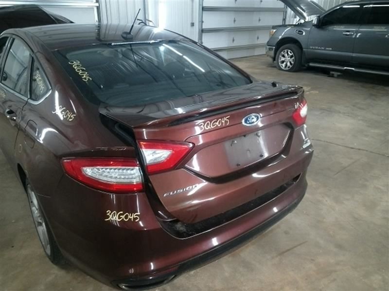 FUSION 2015 High Mounted Stop Light 104669320