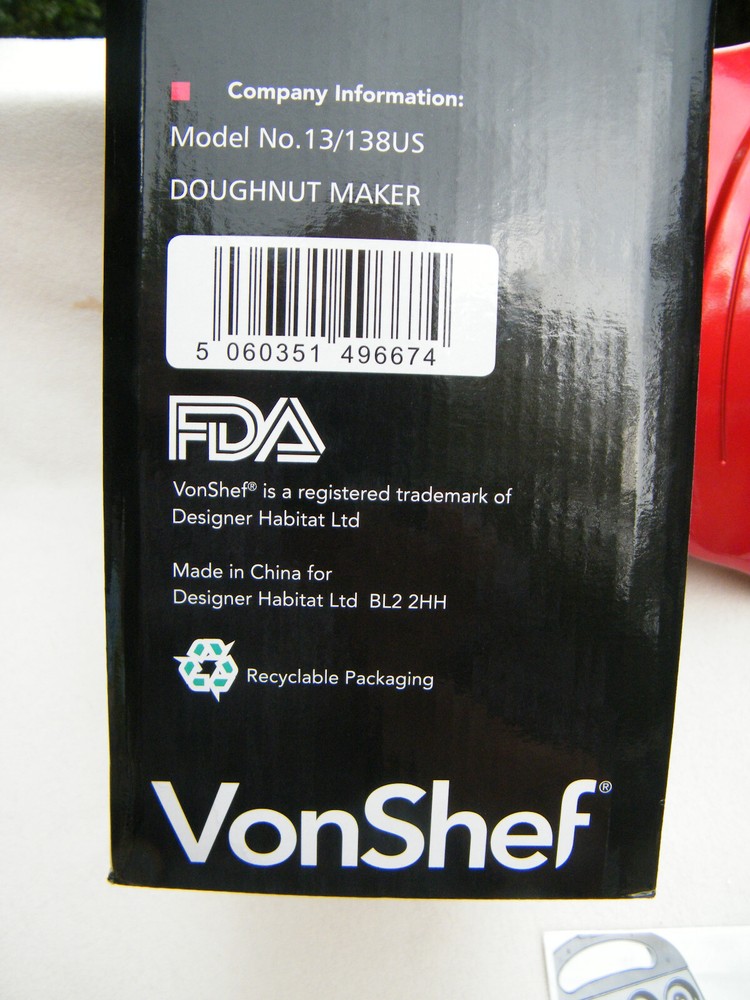 VonShef 12 Mini Doughnut Maker Donut Machine for Kid-Friendly Breakfast/Snacks