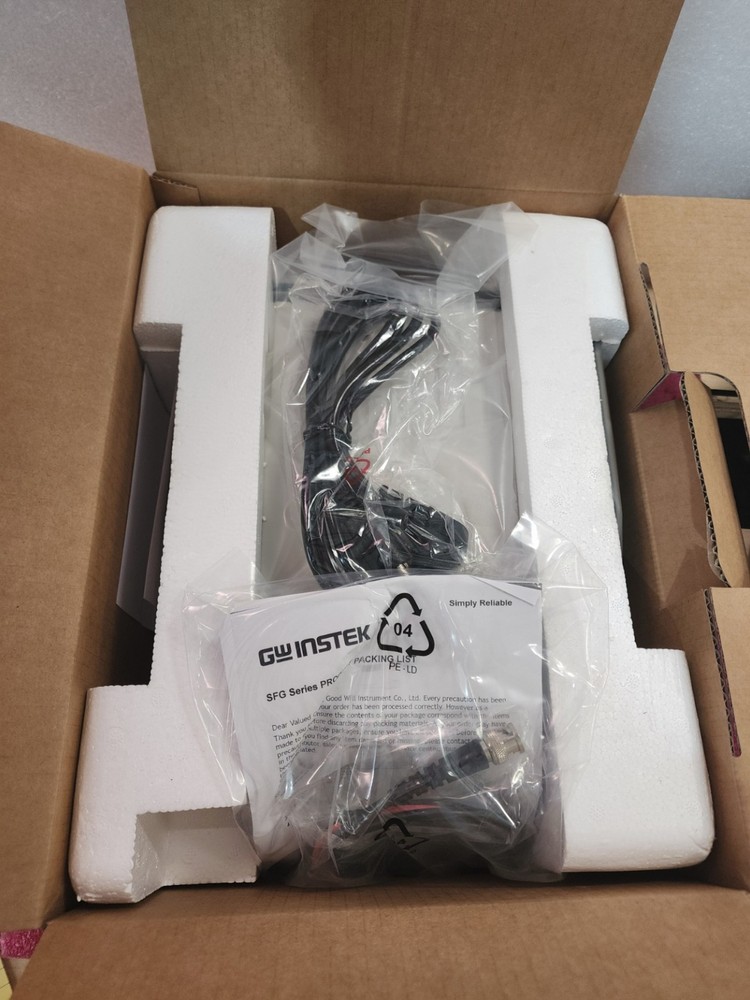 GW Instek SFG-1013 DDS Function Generator NEW!