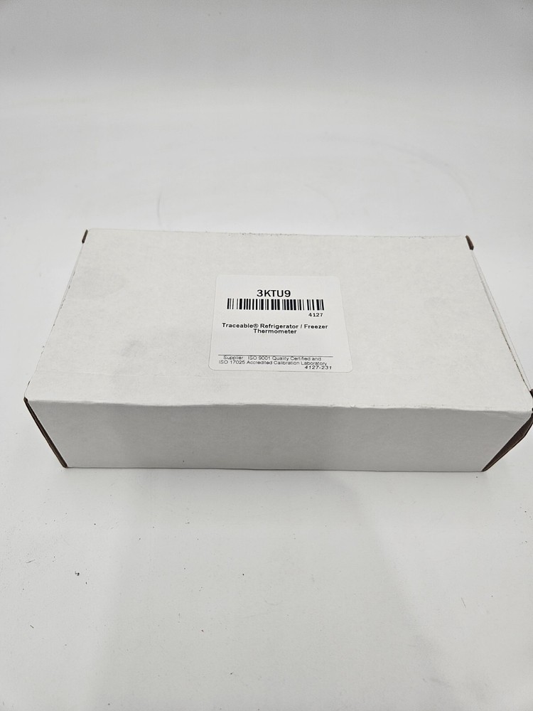TRACEABLE 4127 Digital Thermometer, ±1°C Temperature 3ktu9