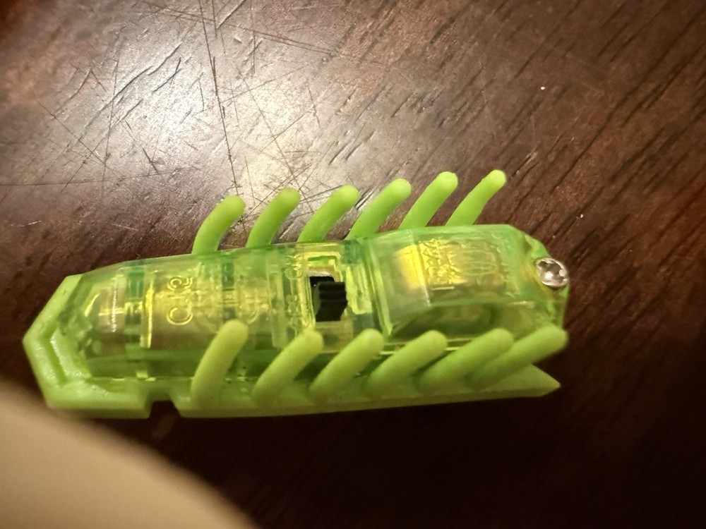 Hexbug Flash Nano Single Interactive Sensory Vibration Toy for Kids Used