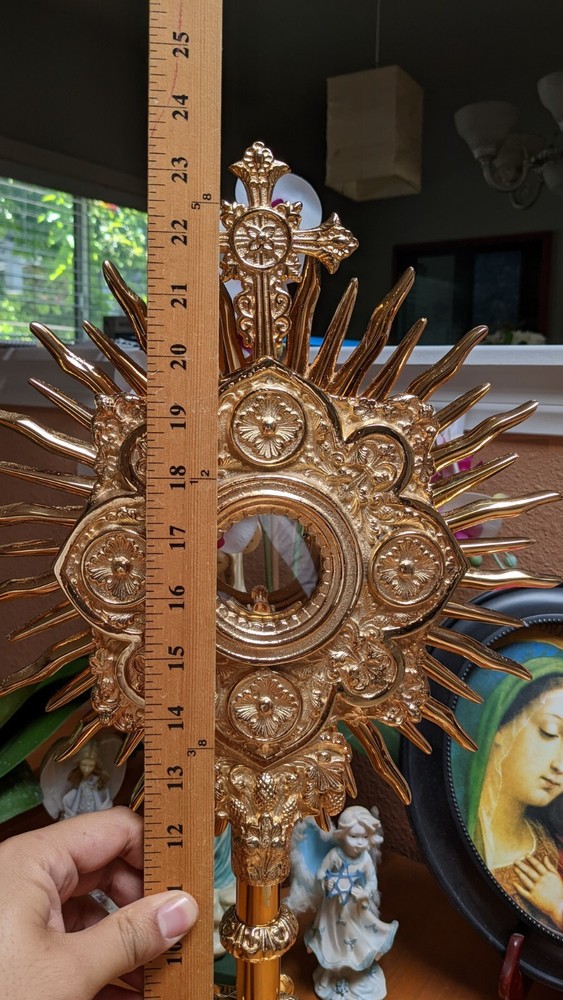 Gold Plated Monstrance and Luna