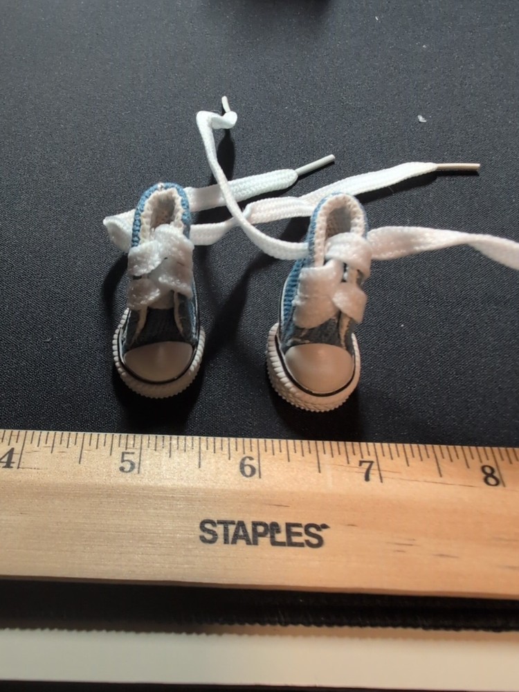 Miniature Converse Hightops Sneakers Blue Cool