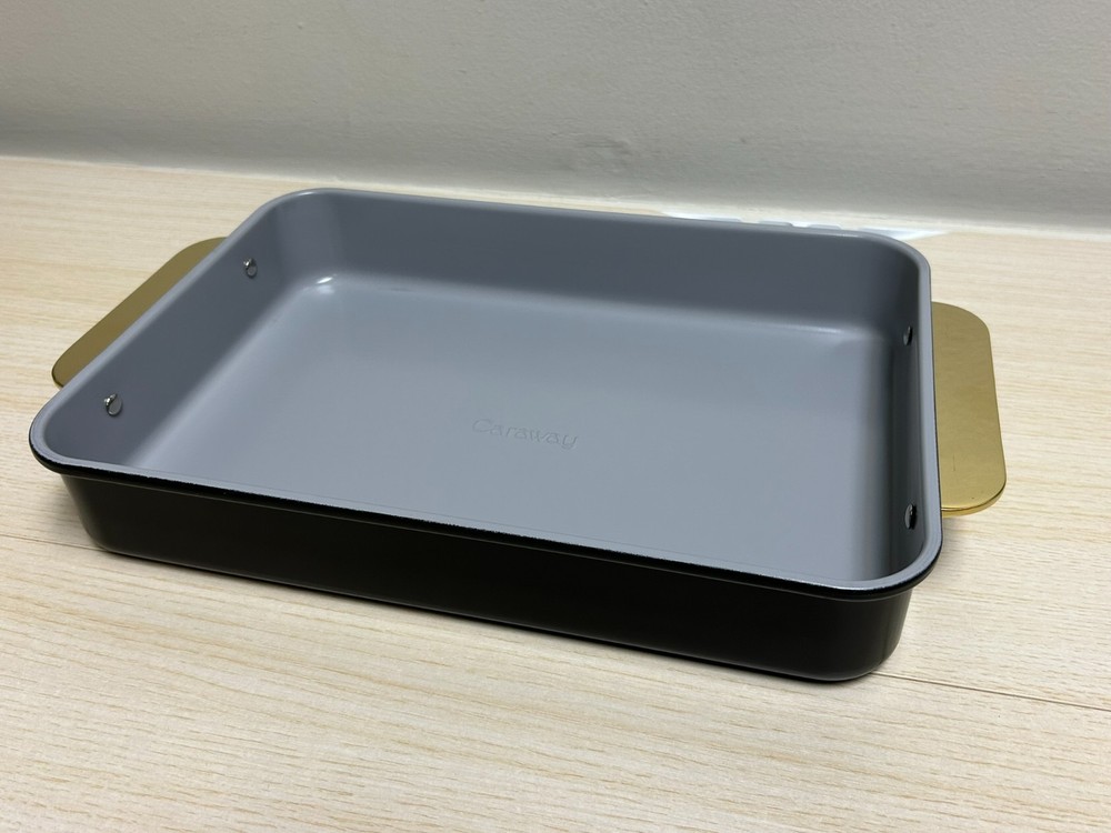 Caraway 11-piece Ceramic-Coated Bakeware Set, Black/Gold