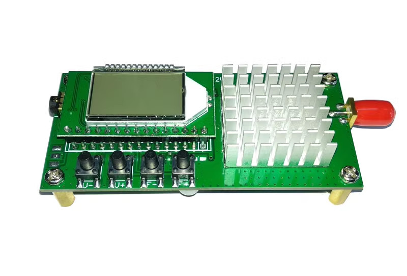 76-108MHz FM Transmitter Board 0-2W Adjustable 1500m FM Transmitter Module
