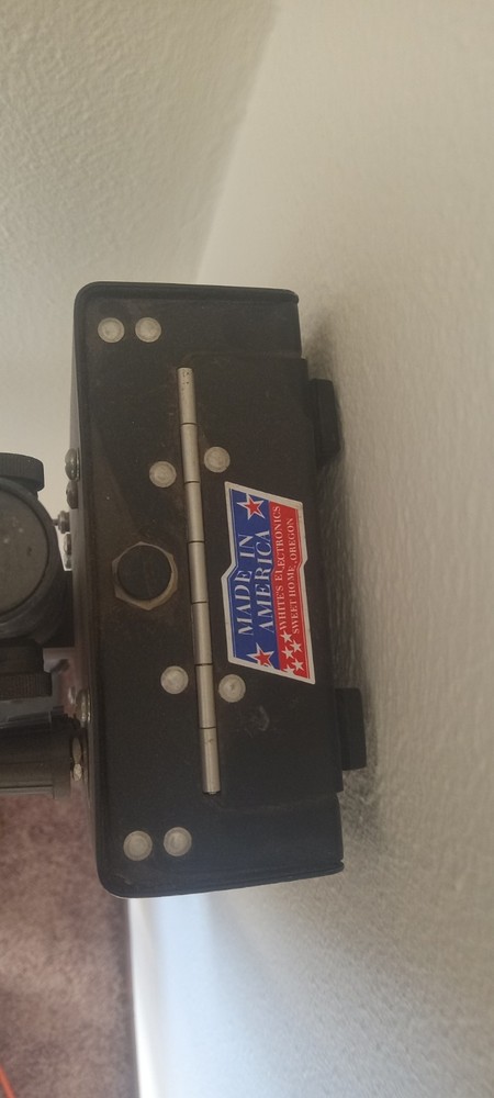 Whites Electronics MXT E-series metal detector