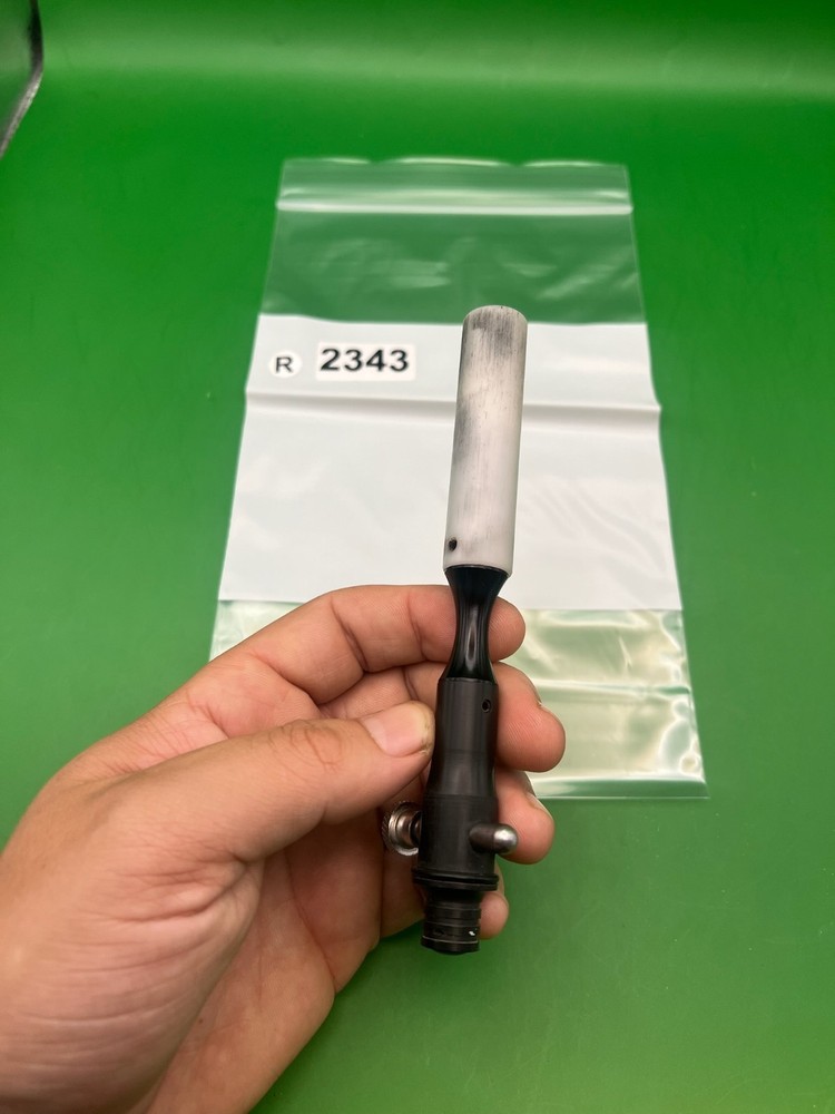 Karnivor Autococker Bolt Black