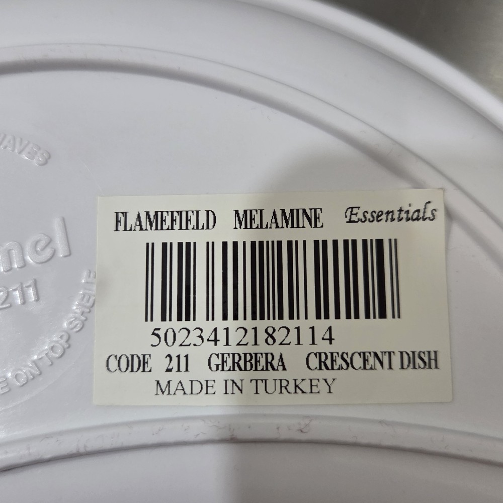 Flamefield Melamine Dishes 1 Platter And Set/2 Crescent Dishes Gerbera