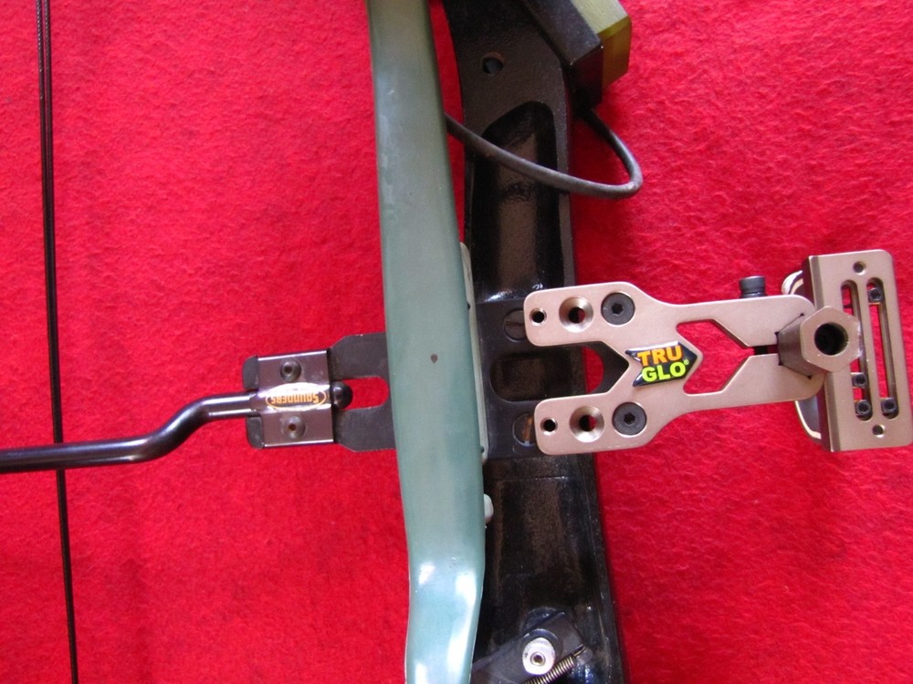 T Star Compound Bow Camo 50" OAL TruGlo Sight, Needs Bowstring