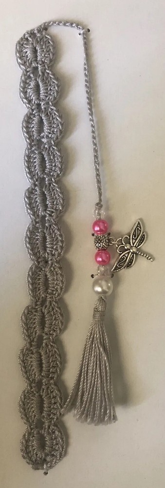 Crocheted Scallop Bookmark
