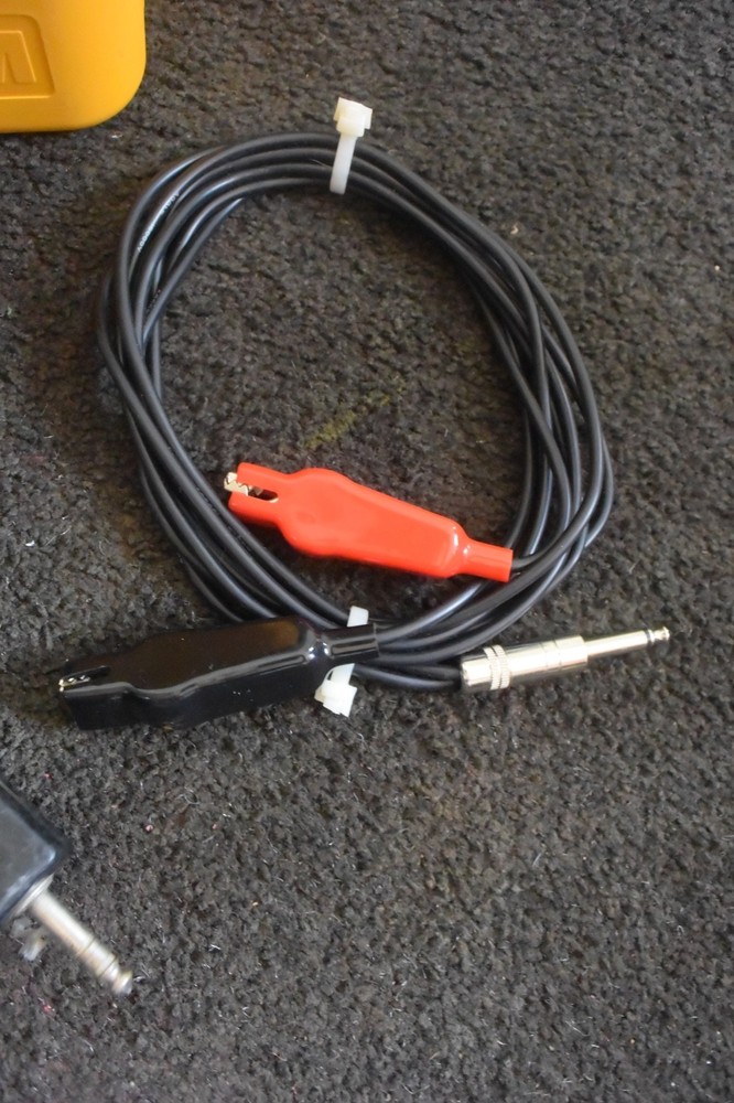 Dynatel Model 2273 Transmitter Set with 1 Inductive Clamp