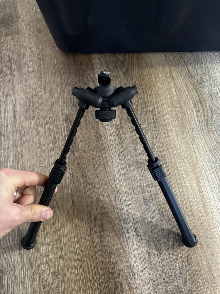 Magpul Bipod for M-LOK - Adjustable Collapsible