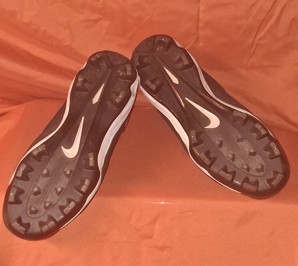 Nike baseball cleats size 7.5
