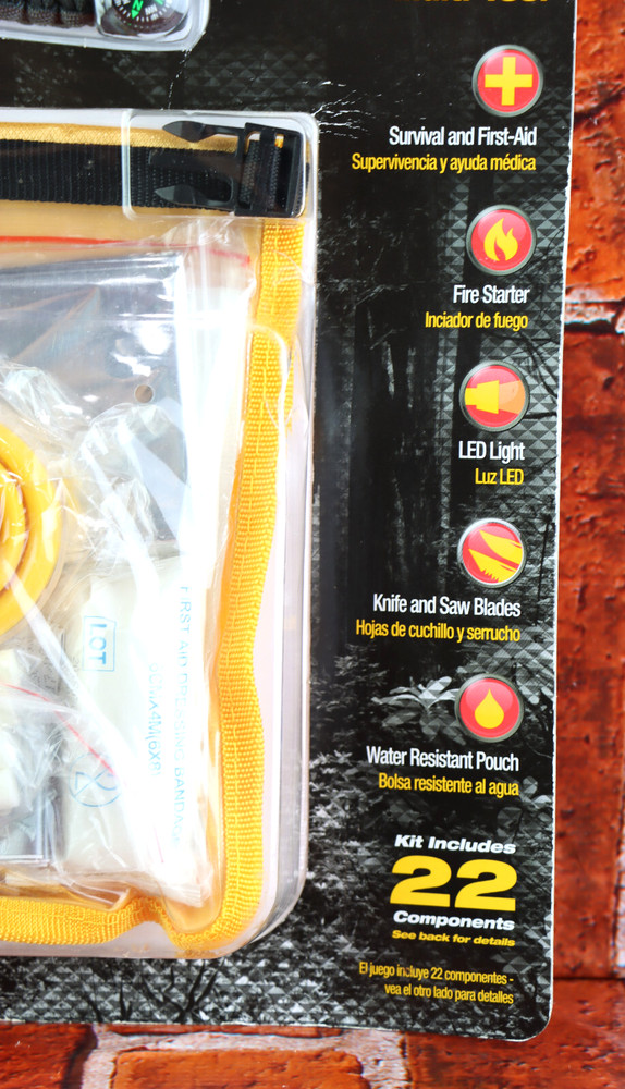 Smith's 50541 Ultimate Survival Multi-Tool First Aid Fire Starter Knife Kit