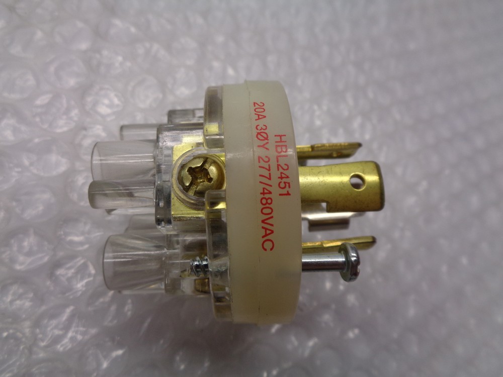HUBBELL HBL2451 PLUG NSNP