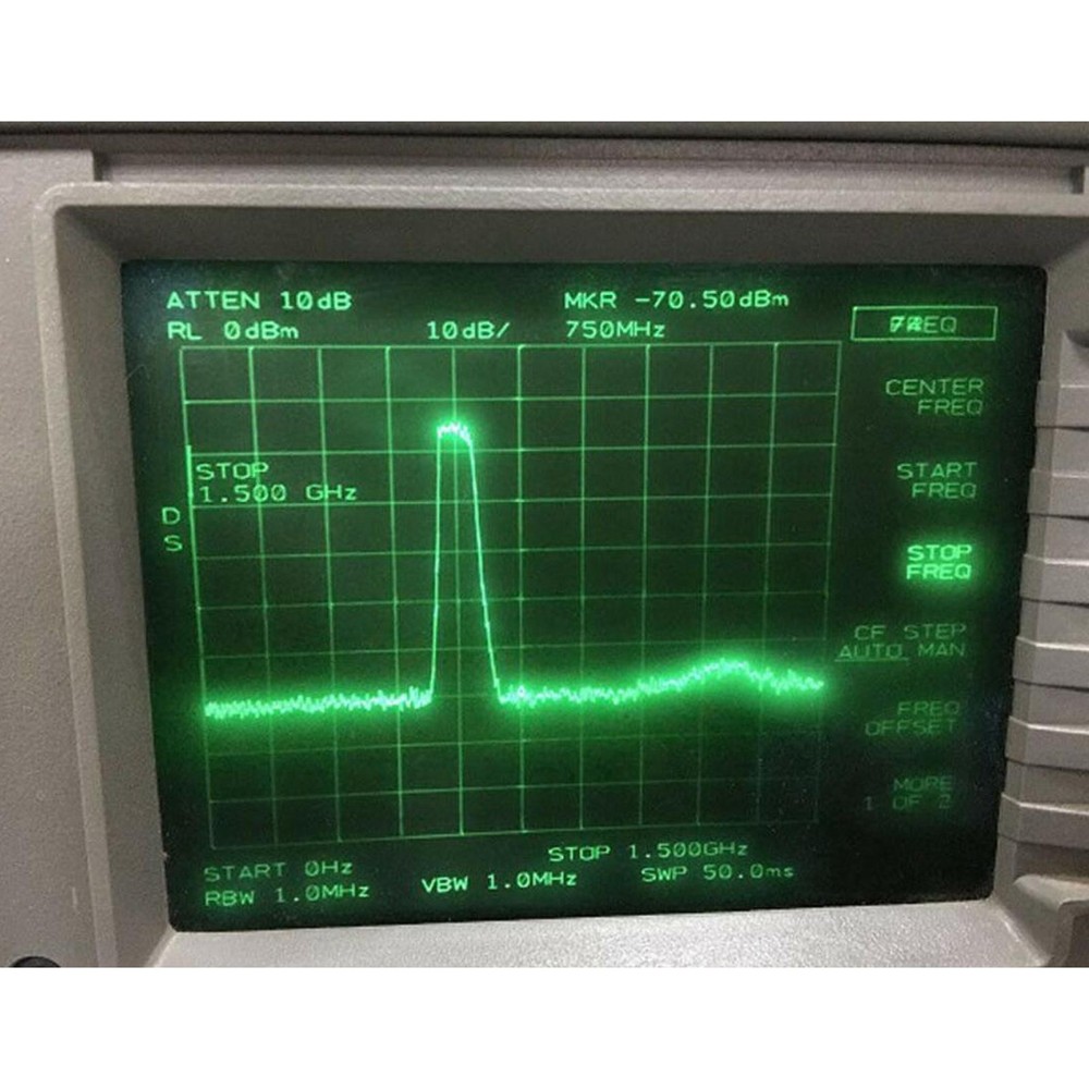 Noise Signal Generator Source Simple Tracking Source High Flatness