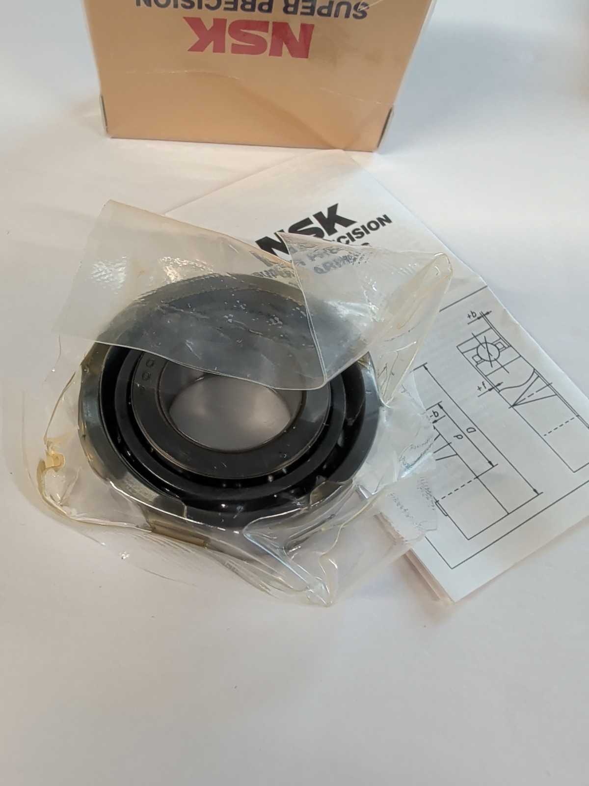 NSK 7003CTYNSULP4 Super Precision Angular Contact Bearing (lot of 2)