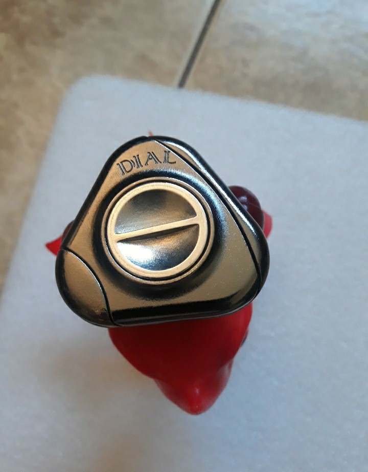 Hanayama Cast Puzzle Model: "DIAL" Level: 5--EUC--