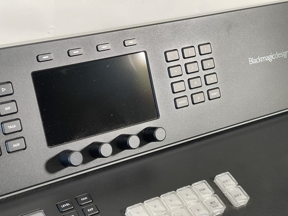 Blackmagic Design ATEM Television Studio HD8