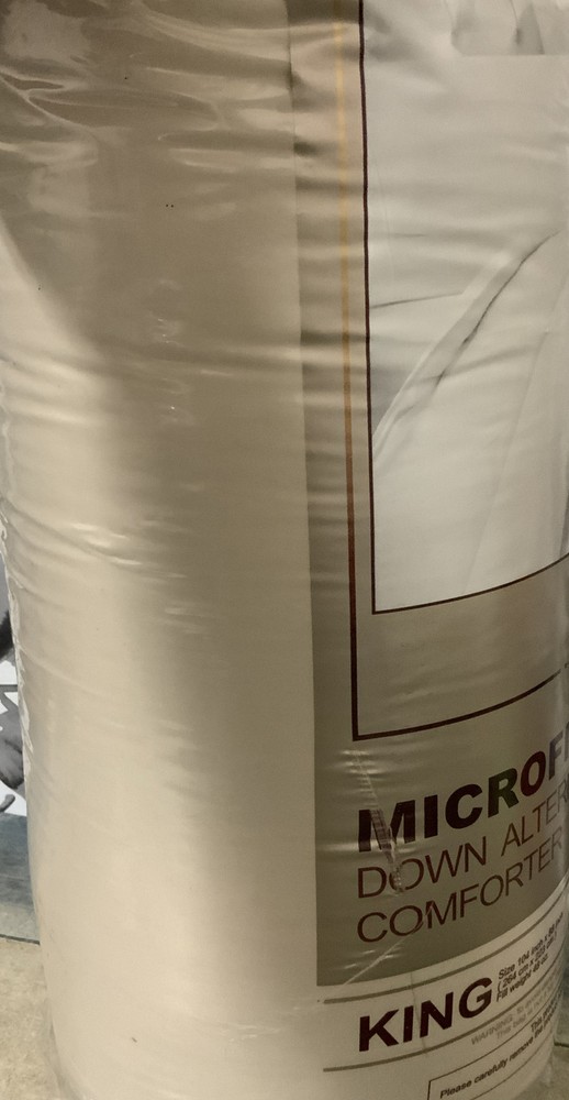 ⚡️Royal Luxe Microfiber Down Alternative Hypoallergenic Comforter (King Size)