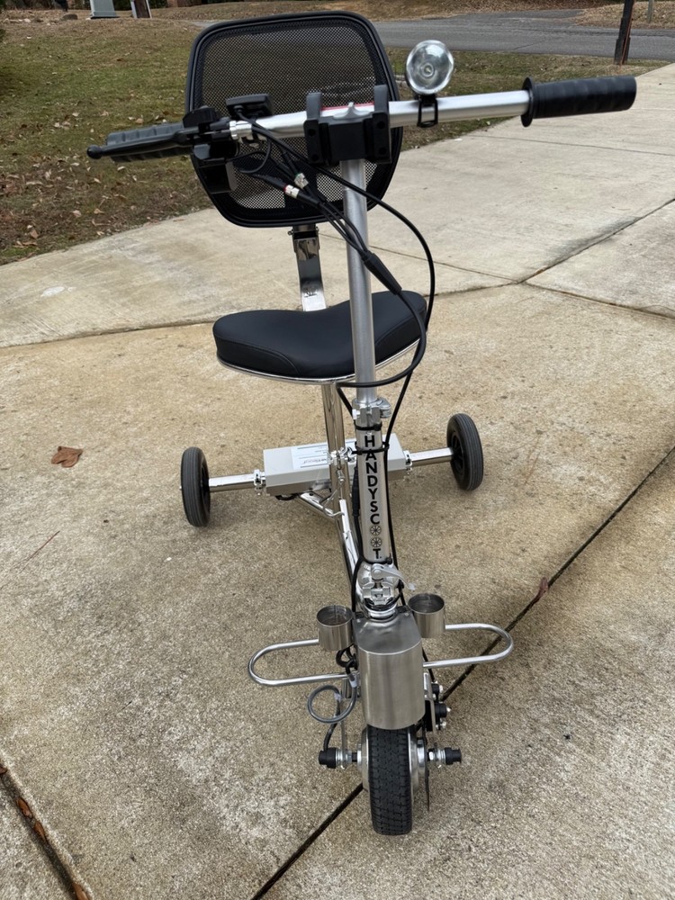 foldable mobility. travel scooter