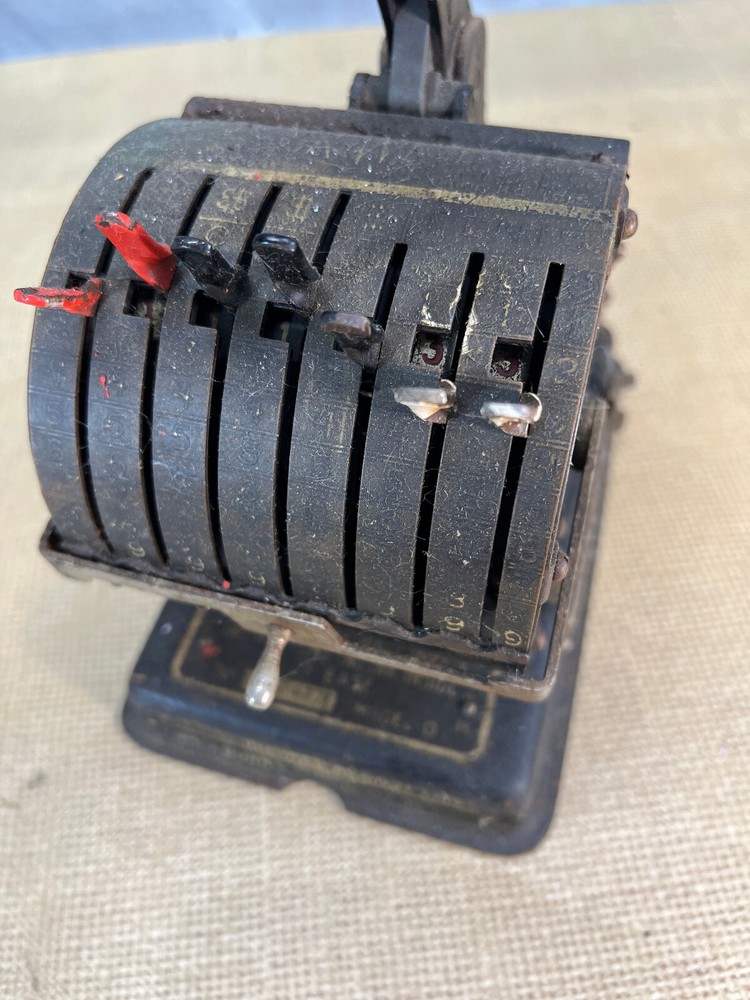 Antique F & E Hedman Mfg. Co. Check Writer Model D