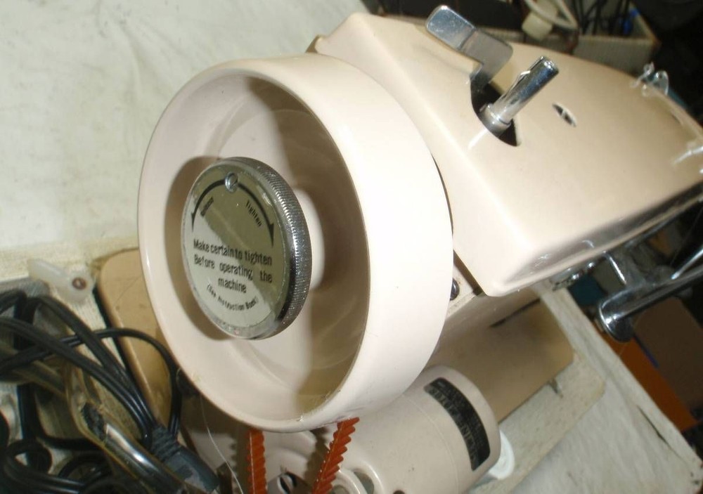 Precision Zig Zag Sewing Machine