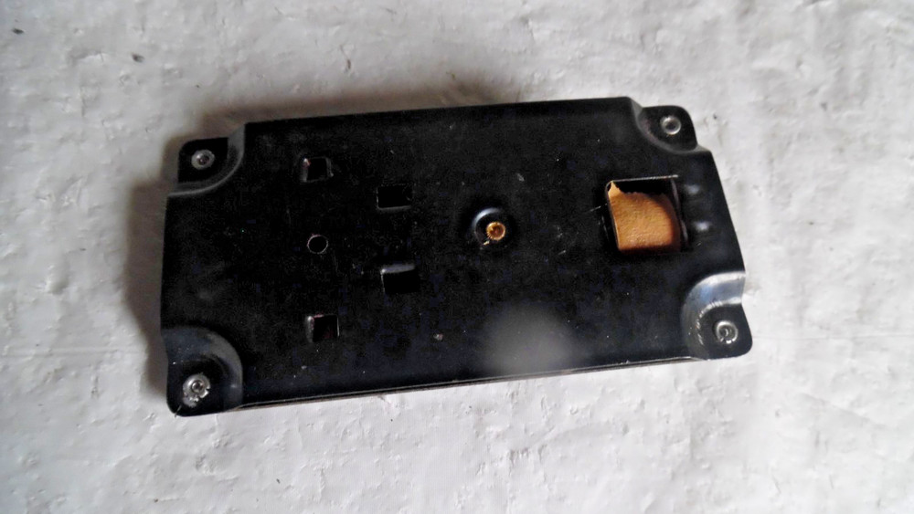 American Flyer 706 Uncoupler No Button -Used