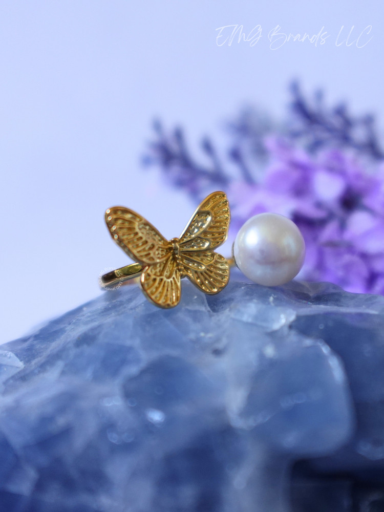 Butterfly Bypass Pearl Ring