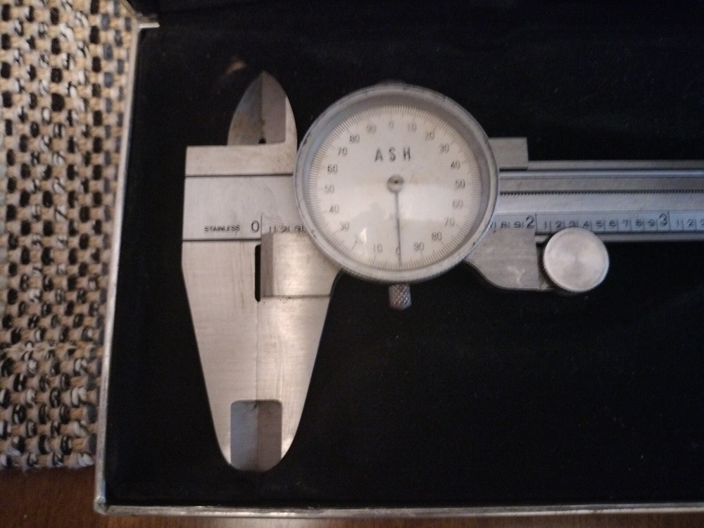 Calipers ASH 4 Inch W/Box