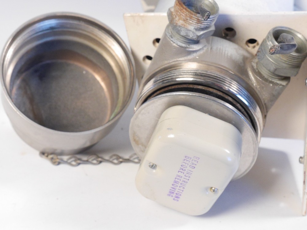 vintage Honeywell Dew Probe Dew Point Sensor