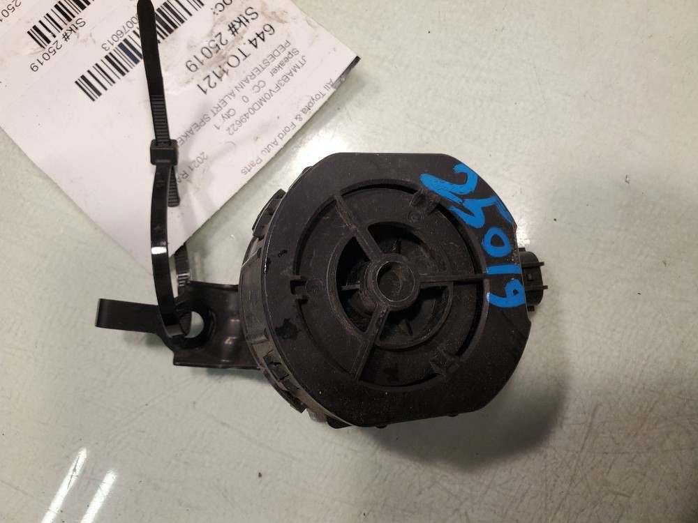 RAV 4 2021 PEDESTERAIN ALERT SPEAKER
