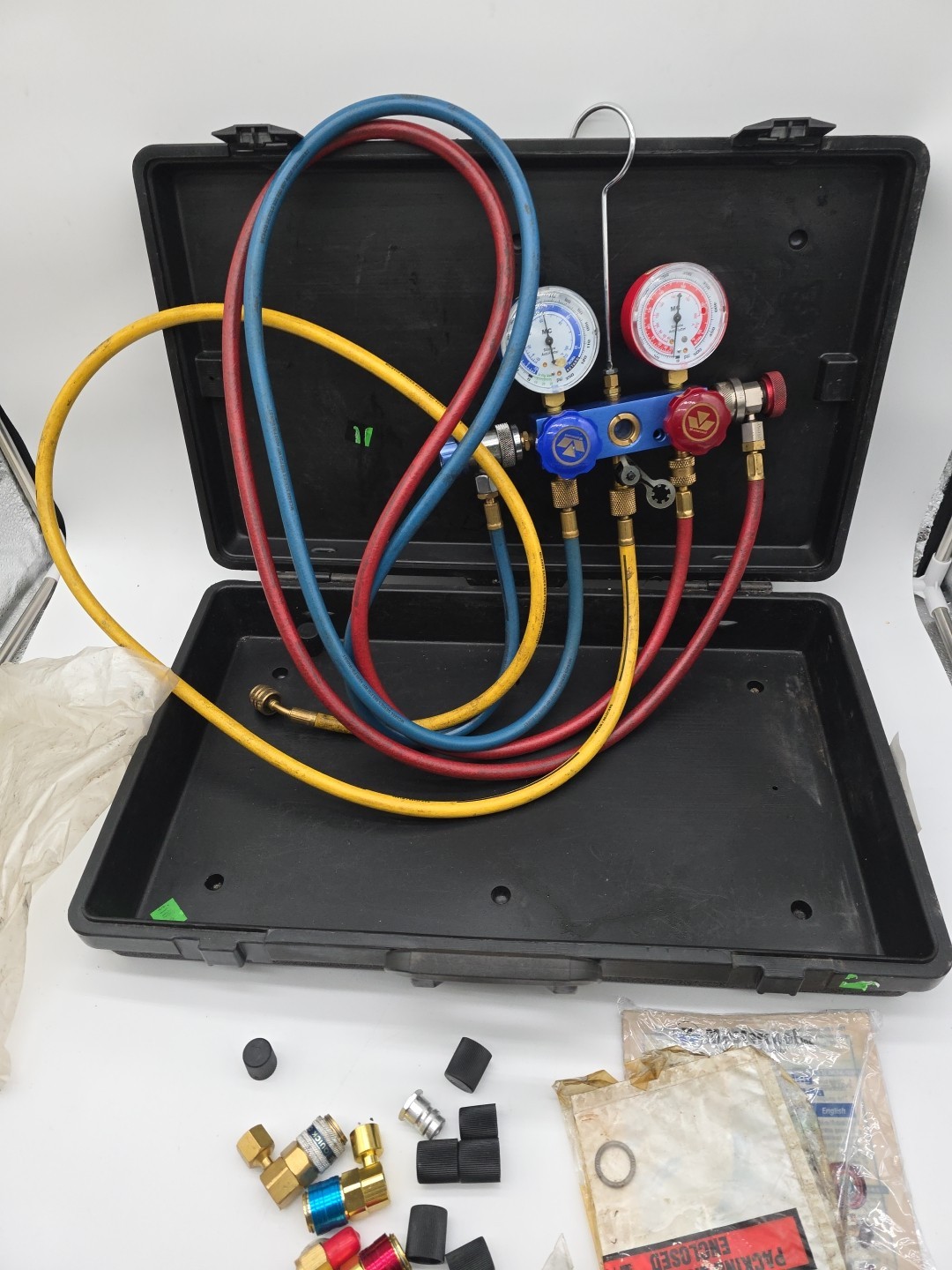 Mastercool 89661-AYF - R1234yf, R134a Aluminum Manifold 2 1/2-Inch Gauge Set -