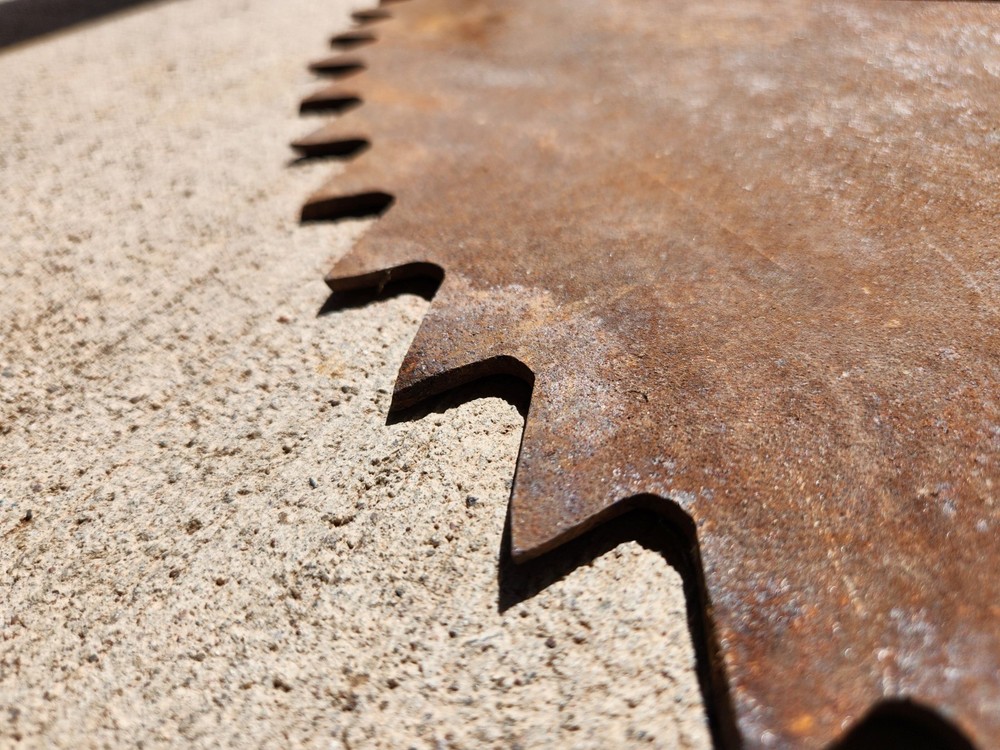 Large Sawmill Buzz Saw Blade 30"! Diameter Solid Sawblade Rustic Decor Rusty
