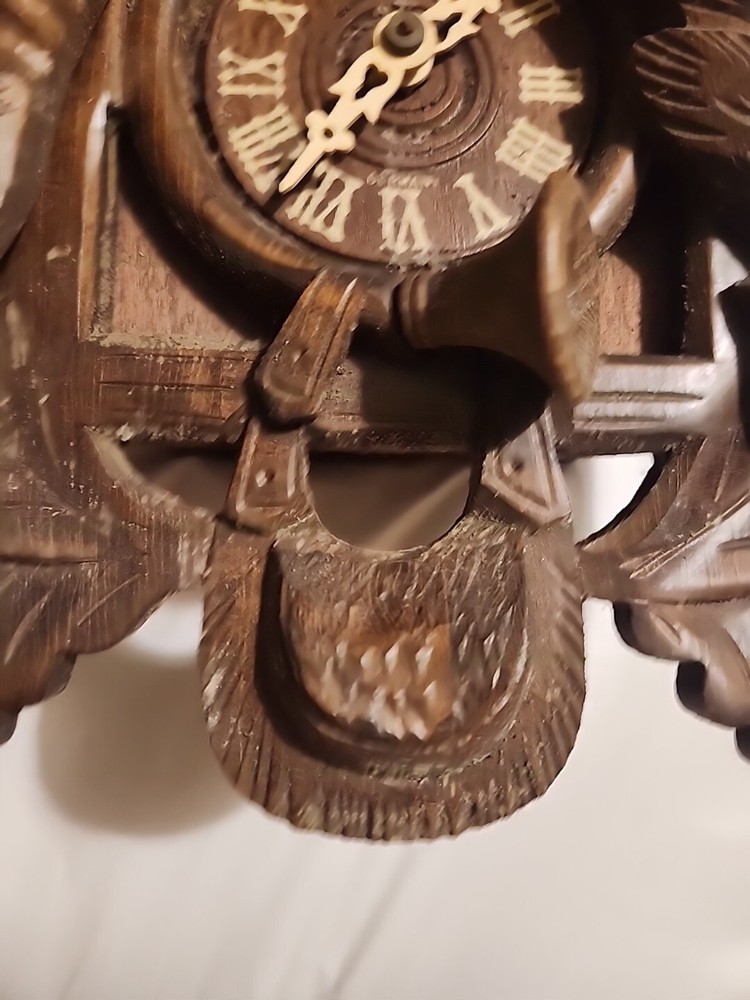 Huge Hunter Cuckoo Clock Carved Black Forest Cuckoo.