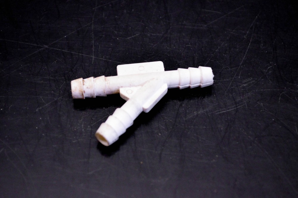 OMC 330474 Tee Fitting NOS