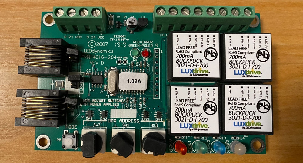 DMX Decoder/Driver QuadPuck 4016 – Four Channel DMX Interface