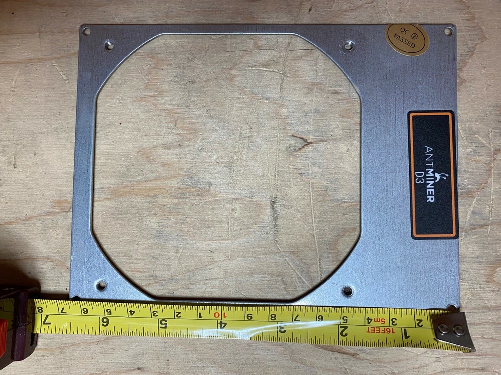 One (1) Fan Bracket Plate for Antminer