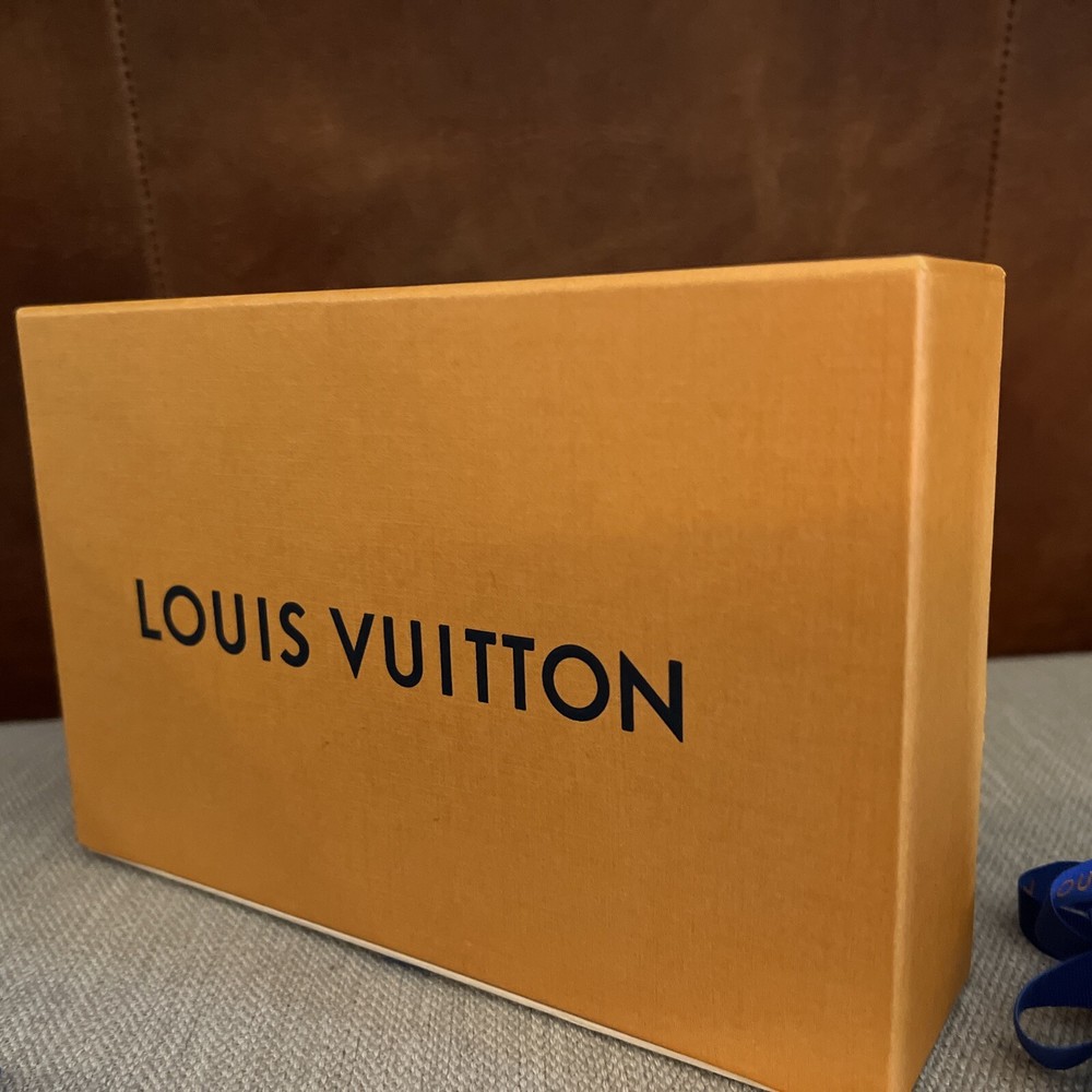 LOUIS VUITTON EMPTY BOX + EXTRAS