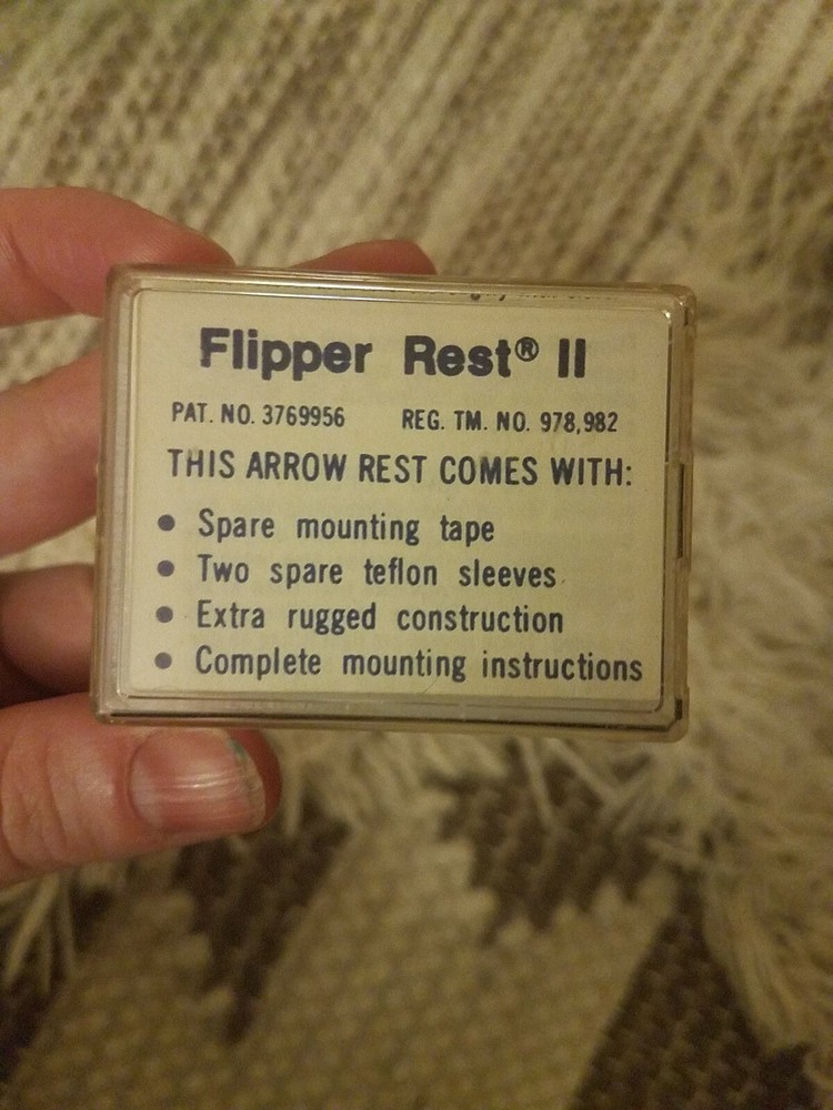 Flipper Rest II Under The Arrow Folding Arrow Rest