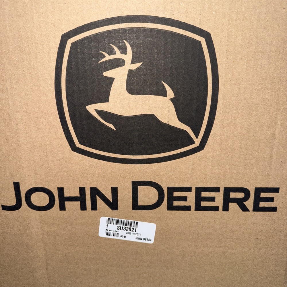 John Deere SU32021 Screen, Low Hood, Right Grill