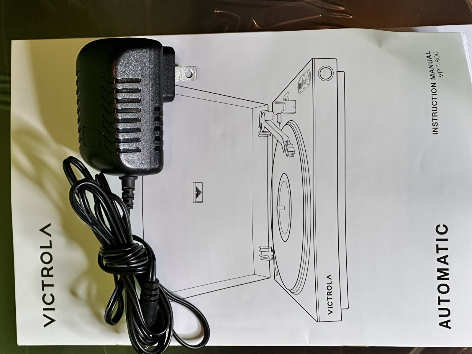 NIB Victrola Automatic BT Bluetooth Newest 2024 Model VPT-800 Record Player