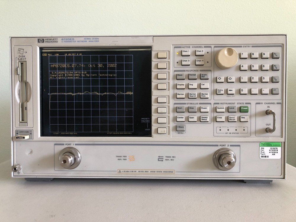 HP/Agilent 8720ES 50MHz-20GHz S-Parameter Network Analyzer Option:010