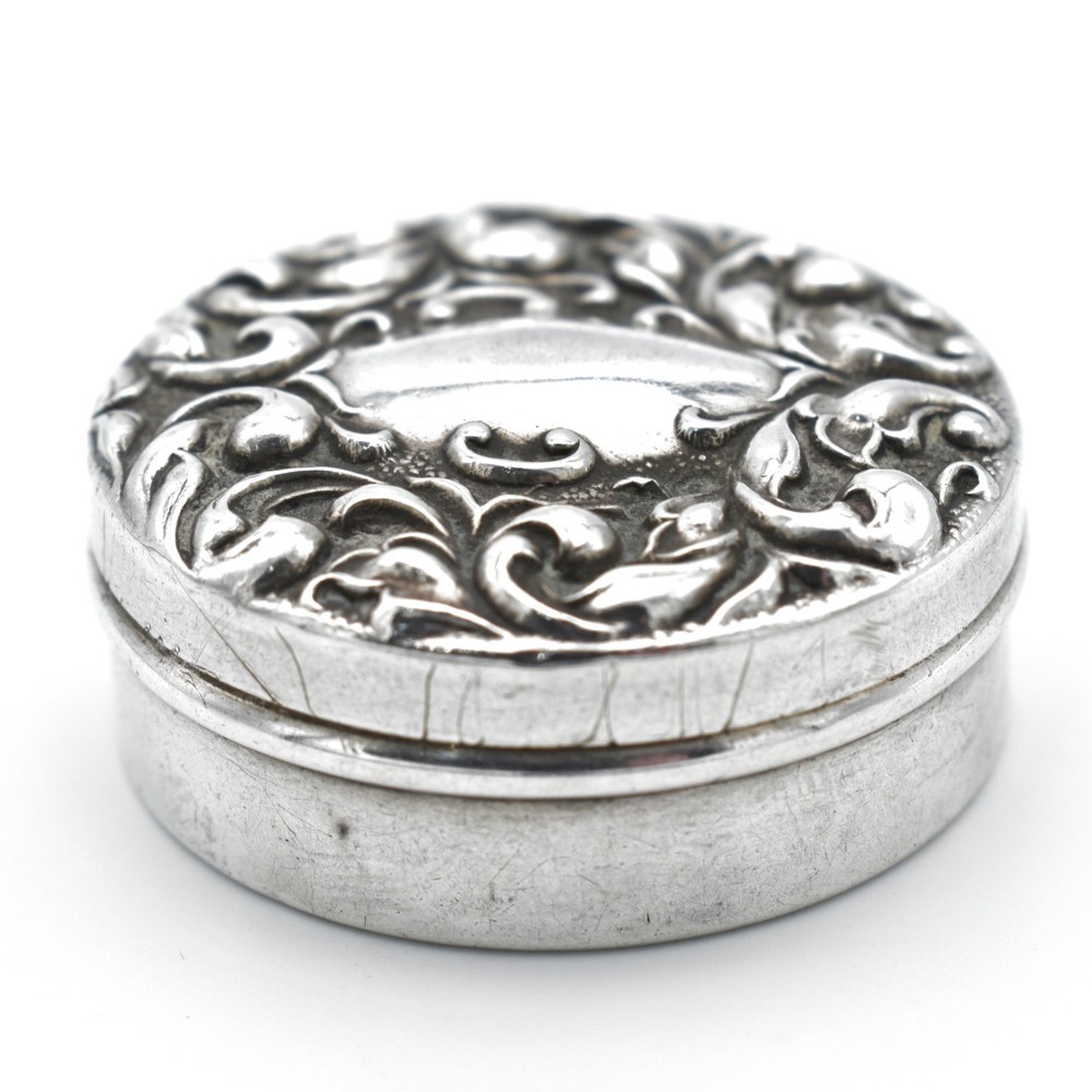 Antique Solid Silver Pill Pot Snuff Box Repousse Edwardian 1905