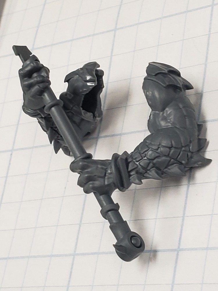 Warhammer Seraphon ARMORY Bits Kroxigor Lizard Scale Arms w Handle ASSEMBLED AR1