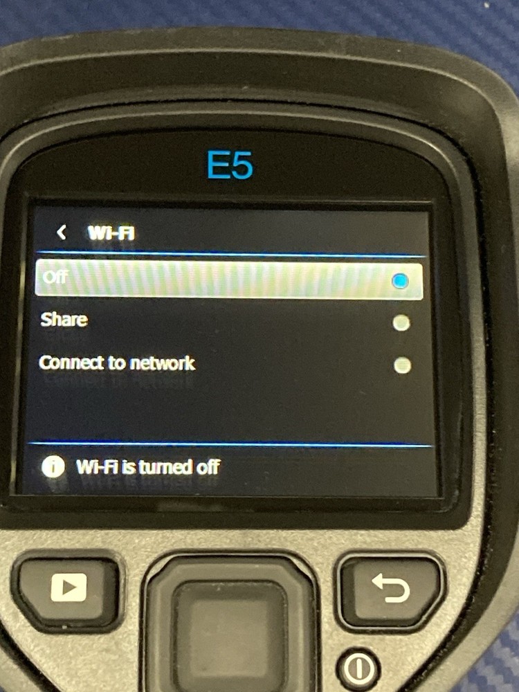 FLIR E5-XT Infrared Camera with Hard Case Model FLIR-E6390 - Wi Fi