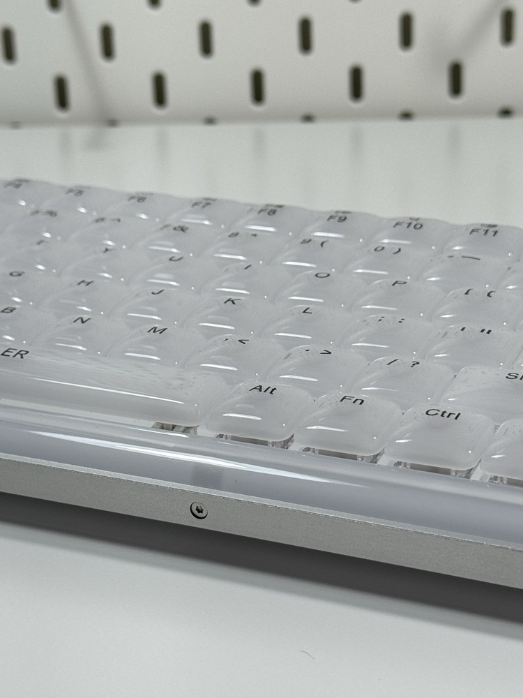 COOLKILLER Balloon84 Compact Keyboard Illuminated Wired USB White QWERTY Layout