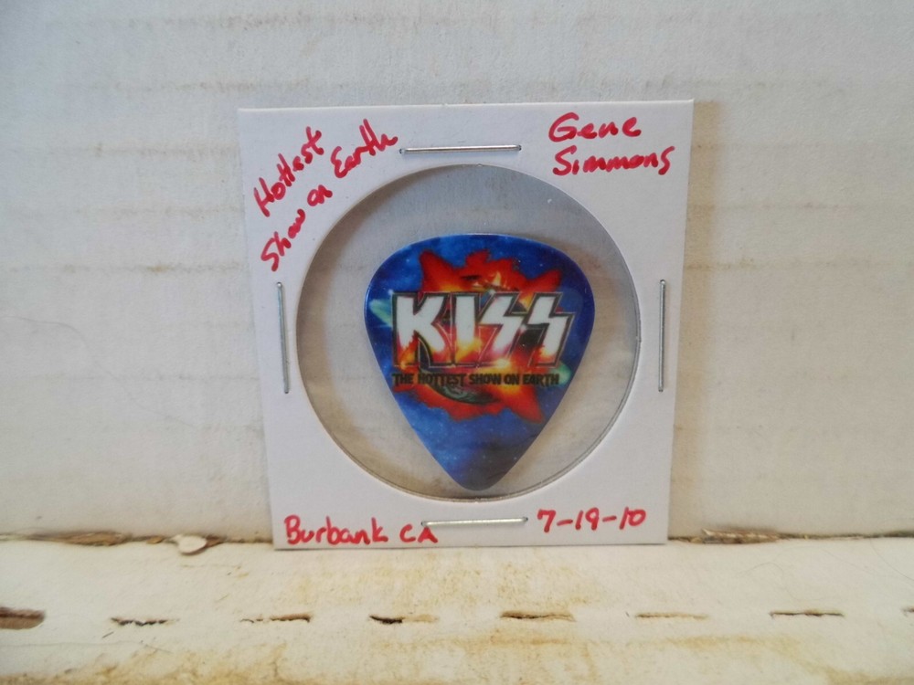KISS "GENE SIMMONS" 7/19/2010 GUITAR PICK~READ DESCRIPTION #11~12