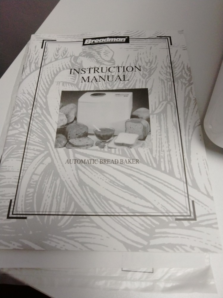 Breadman TR450 Bread Maker Machine 1.5 lb Open Box Never Used Complete