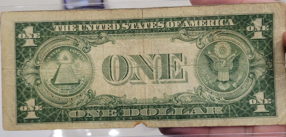 (2 Notes) 1935A and 1957A $1 Silver Certificate - Blue Seal